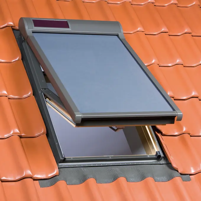 Fakro AMZ Komfort Z-Wave Solar I+II